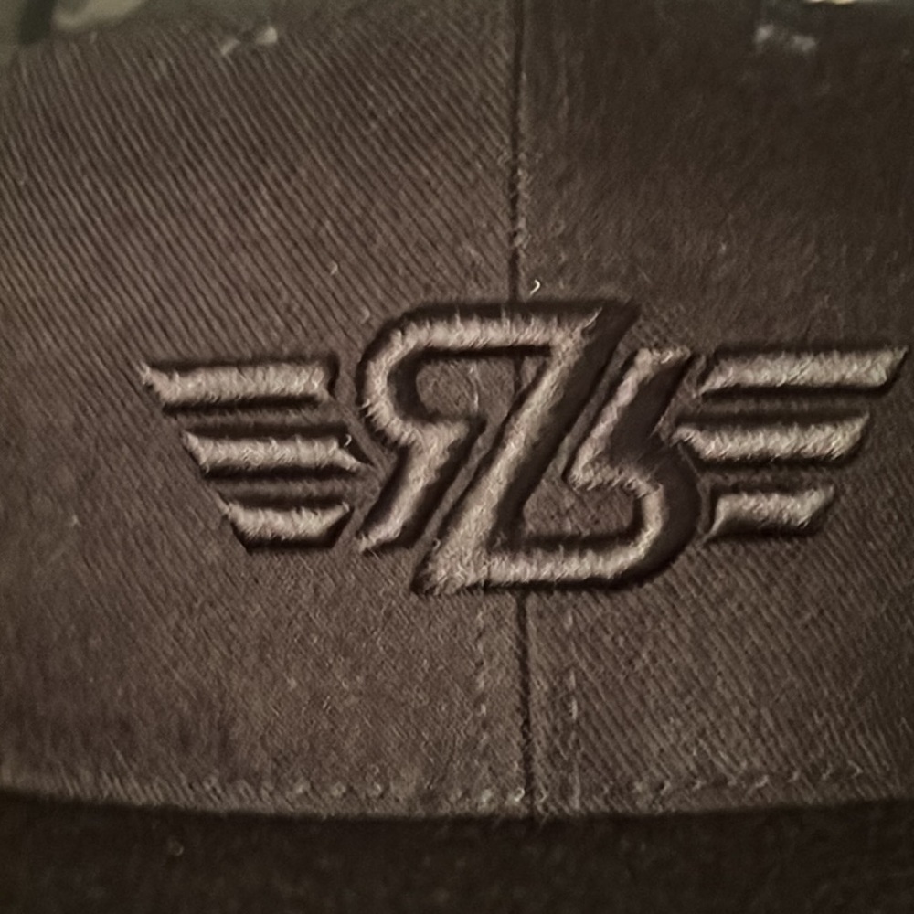Fitted ballcap - Picture 2 of 5